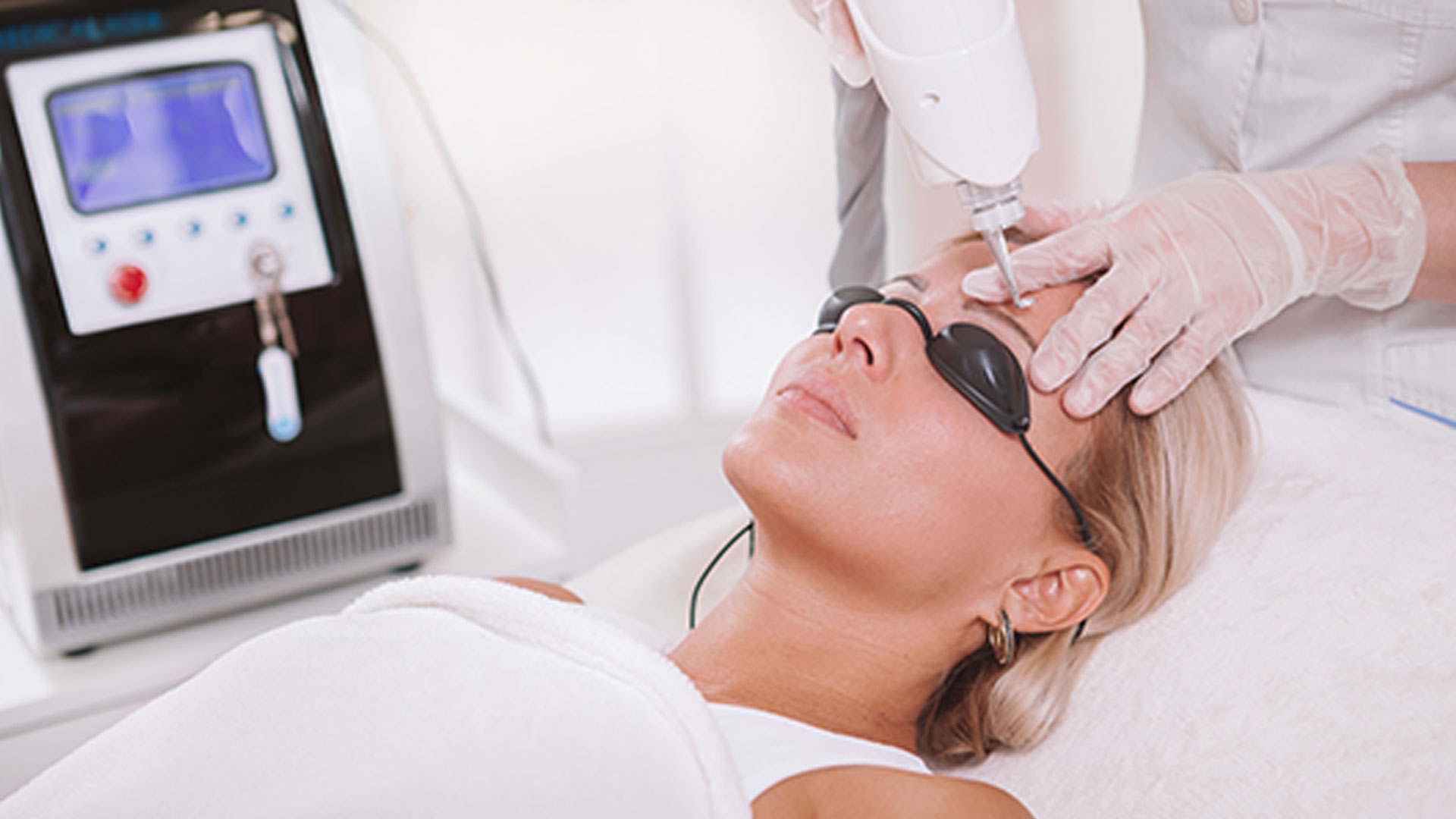 Eyebrow and microblading tattoo removal treatment at Natural Beauty Studio